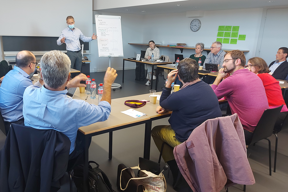 Die Teilnehmenden der Workshops diskutieren über mögliche Veränderungen der Universitätsstrukturen.